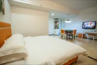 Qijun Hotel (Liling No.1 High School Railway Station Branch) Hotels in Liling