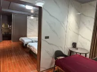 Leizhou Dongxing Apartment