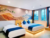 東悅軒飯店（新興汽車站時代廣場店）