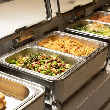 Eight Stays Royal Hotel