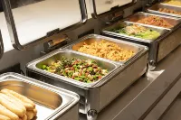 Eight Stays Royal Hotel