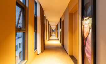 Lishang Hotel (Pu'er College Hotel)