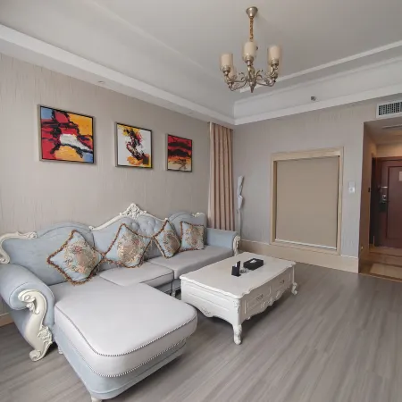 Vienna International Hotel ·Shaoguan Baiwang Square Waterside Pavillion