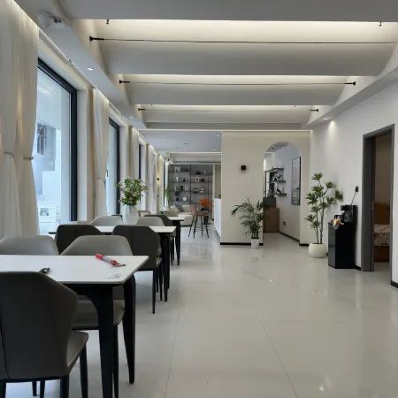 Jiujue Homestay