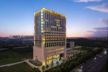 Days Hotel by Wyndham Changsha Tanmuqiao Отели рядом с достопримечательностью «Hunan Technical College of Water Resources and Hydro Power»