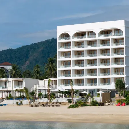 Elite Atoll Beachfront Hotel