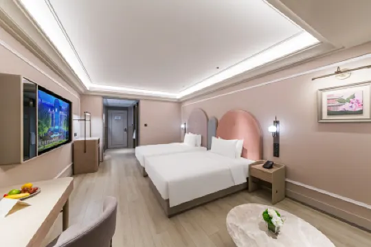 Mercure Datong Railway Station