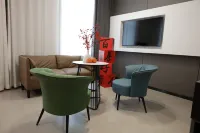 璽悅飯店（南陽姜營機場華耀城店）