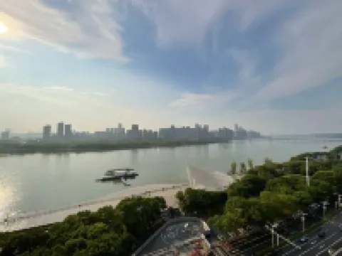 Siman Light Luxury Hotel Changsha Wuyi Square Hotels in Changsha