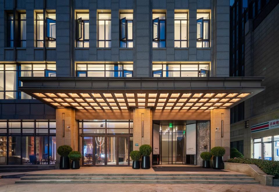 2. 상하이 윈허 예..