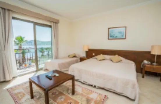 كوستا 3إس بيتش