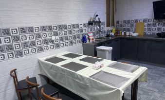 Ween Hostel