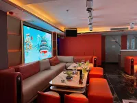 Luxury Phoenix Hotel Hotels in Hoang Ninh