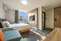 Huanpeng Holiday Hotel (Tianjin Haihe East Road Wanda Center Branch)