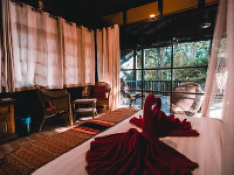 奧姆伯克潛水度假村 停泊島酒店