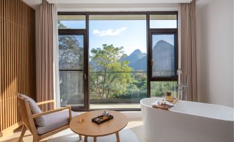 Ruyueheju Villa(Yangshuo Yulonghe Eternal Love Store)