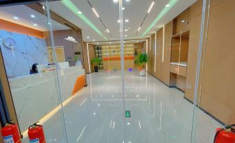 Shuangliao Haotai Business Hotel