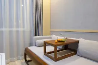 Taihe Kaida Business Hotel (Taihe People's Hospital) - parking