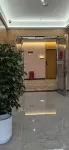 Hongsheng Hotel - parking