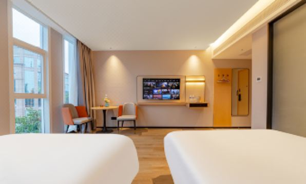 Longxiang Theme Hotel (Foshan Longjiang Store)