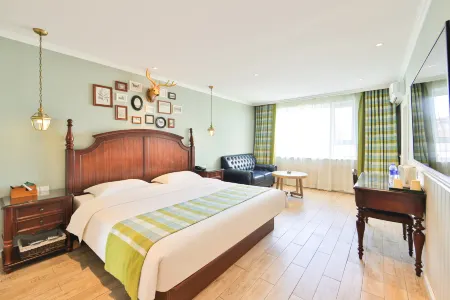 Holiday Hotel  Kole Town (Siping Ouya Shangdu Branch) Отели рядом со станцией Siping Railway Station