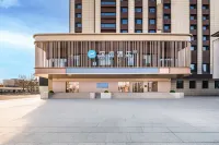 Hanting Hotel (Qiqihar Railway Station Square) Hotels in Qiqihar