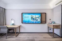 Echarm Hotel (Xichang Hangtian Avenue Walmart Yuelianghu Wetland Park) - 3-Star