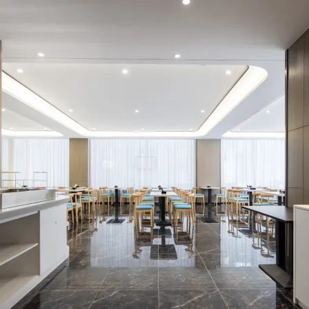 Lingshui Yicheng Hotel