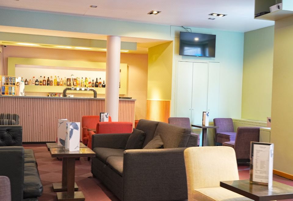 2. 마틴스 브뤼헤..