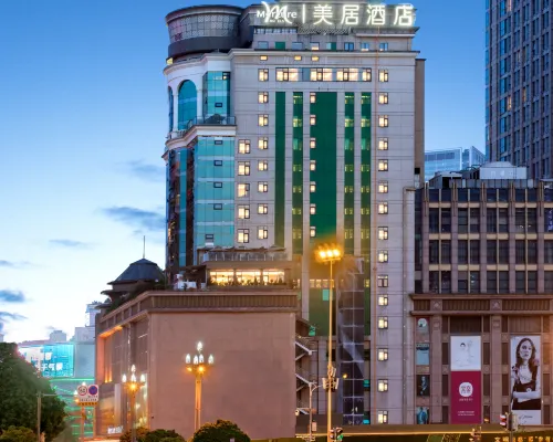 Mercure Chengdu Chunxi Road Tianfu Square Hotels near Tianfu Square