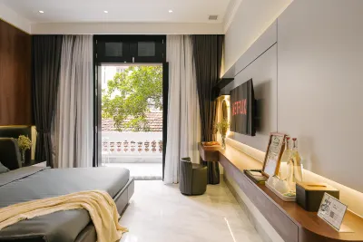 Tamundi Alley Homestay- Ham Long- The Old Quarter Các khách sạn gần Trường Đại học Dược Hà Nội