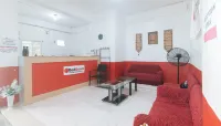 RedDoorz @ Najar Residences near NAIA Terminal