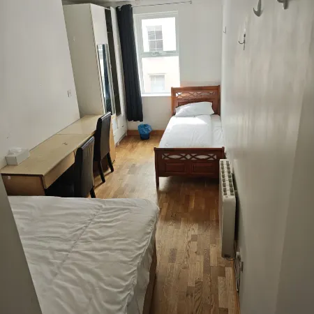 Dublin city center triple room en-suite