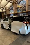 水澤緣Lakeview·雲棲湖畔丨白族美學觀景民宿（三義國際機場店） - 停車場