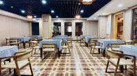 47 Degree North Hot Spring Hotel (Qiqihar Medical College Wanda Plaza Branch) - sarapan