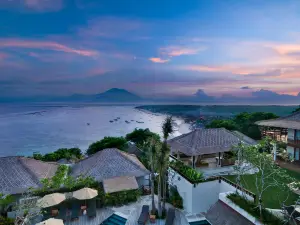Batu Karang Lembongan Resort & Spa