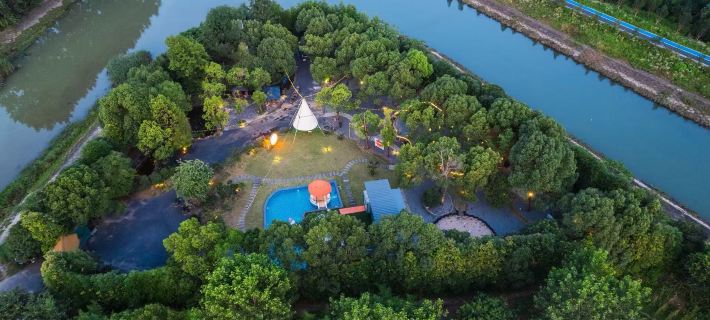 Tiffin Moganshan Su-style garden private soup medicine bath hot spring villa Hotel di Deqing