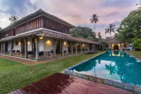 The Frangipani Tree by Edwards Collection - Thalpe Hotels in Talpe