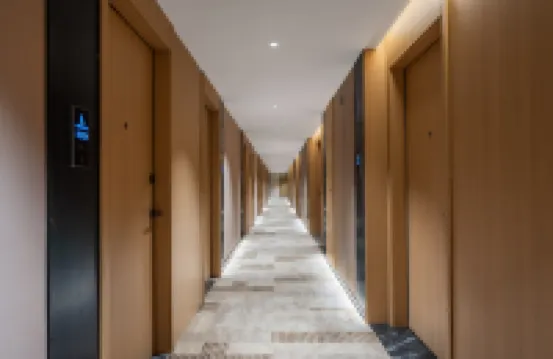 鵬城麗景飯店（福田上梅林地鐵站店）