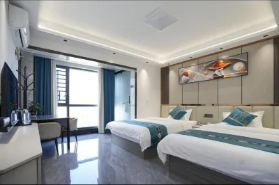 Zunyi XinjiaHotel Hotels in Zunyi Railway Station Area