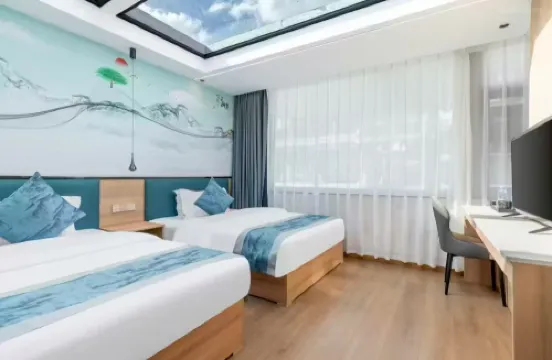 Landscape Impression · Star Sleep Scenic View Villa Mountain Lodge (Mount Siguniang)