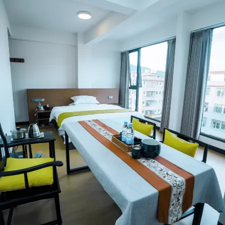 Qitian Hotel