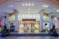 麓峰御景溫泉飯店（裕後街第一人民醫院店） - 游泳池