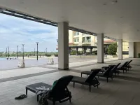 LoFF Suite River View 2 Bedroom at Riverine Diamond Resort - สระว่ายน้ำแบบอินฟินิตี้