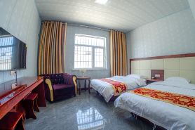 Ejin Banner Xiangruixuan Hotel