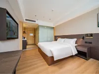 Longyue Riverside Hotel - 주차장