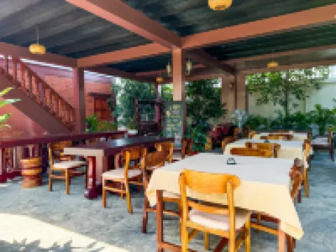 Piseth Private Villa Hotel