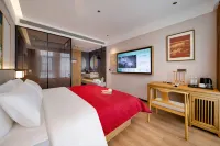 QIANNA HOTEL GLORIOUS (Xinxiang Vocational and Technical College Pingyuan Lake Campus Store)