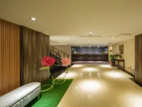 Rich & Free Hotel - Fuzhong Hotels in der Nähe von Bade Park