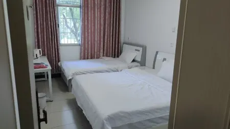 Jiujium Homestay Отели в г. Даньцзянкоу